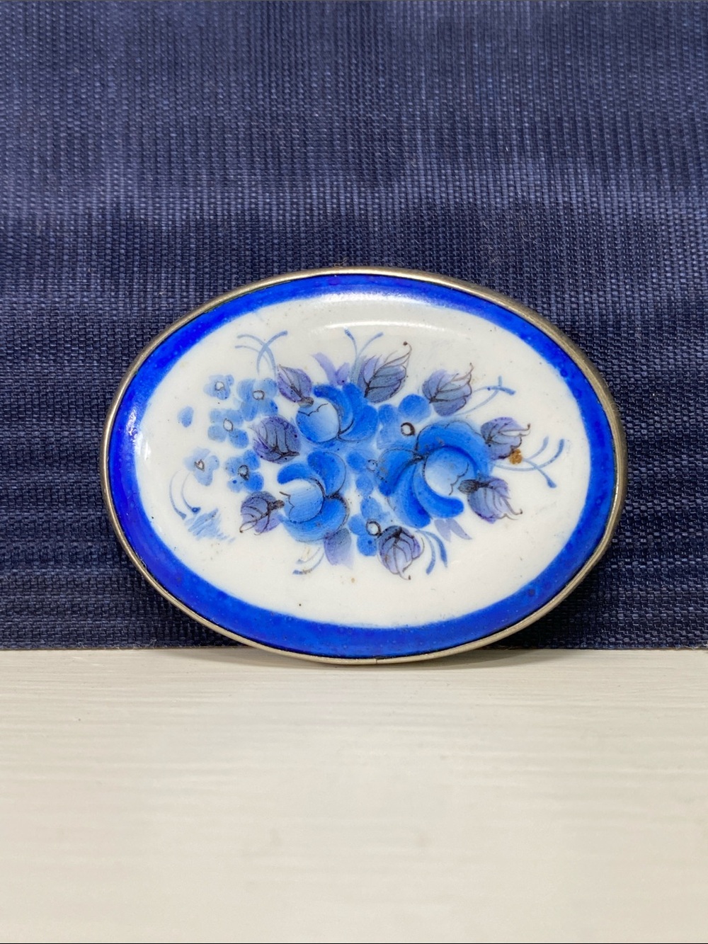 Hand-Painted Blue Floral Ceramic - Decorative Oval Brooch